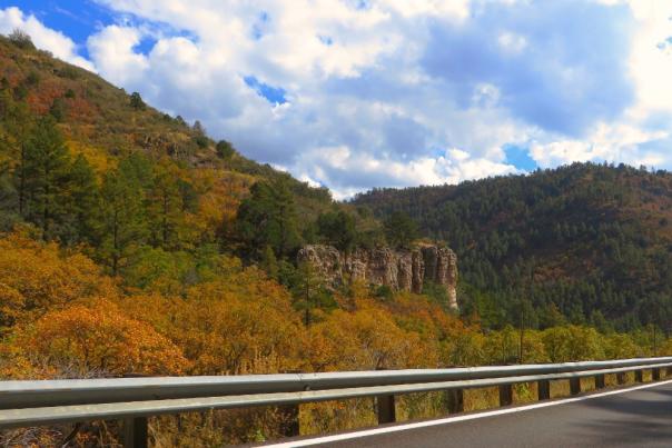 A scenic Prescott fall drive